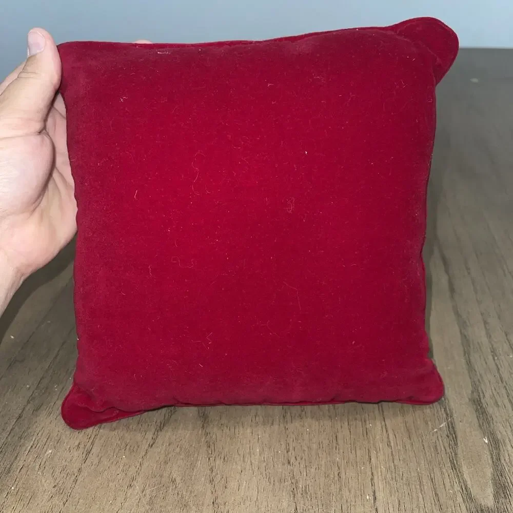 100 % wool Vintage Christmas Angel Cross-Stitch Throw Pillow 9X9